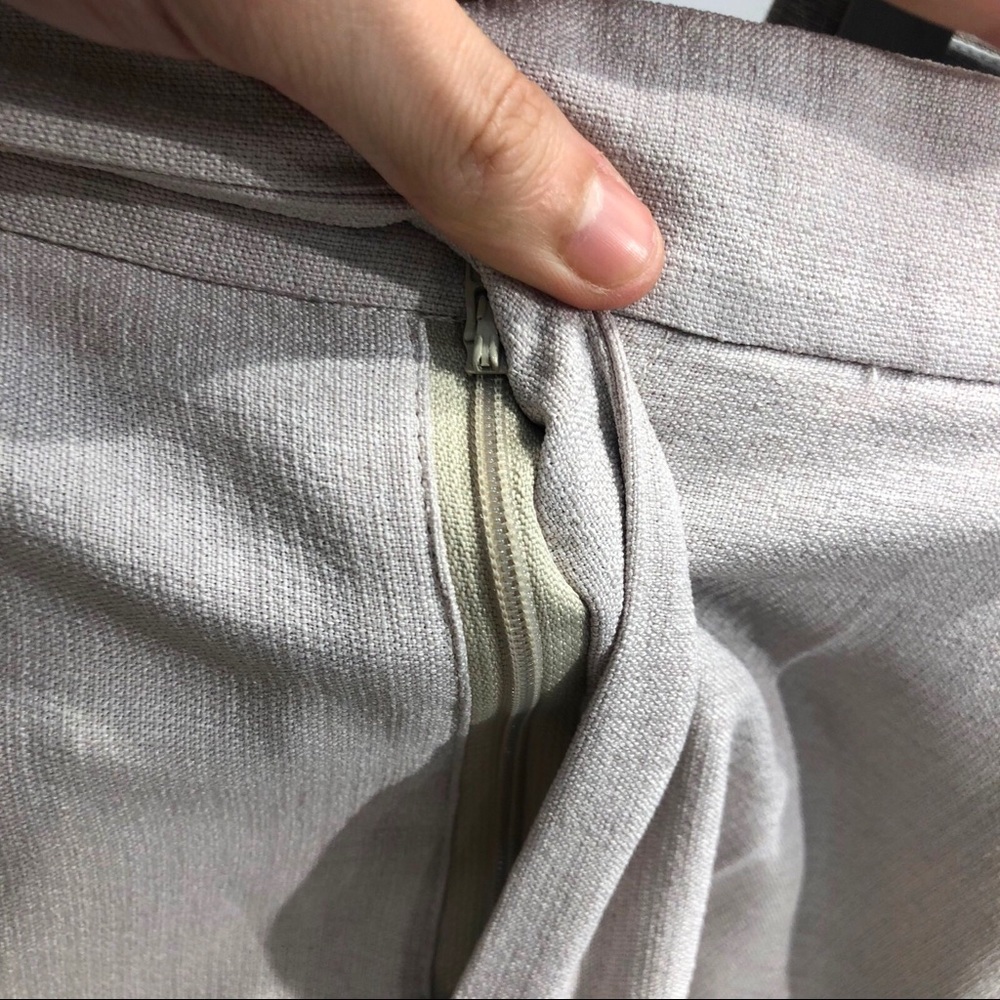 black pants - Picture 6 of 7